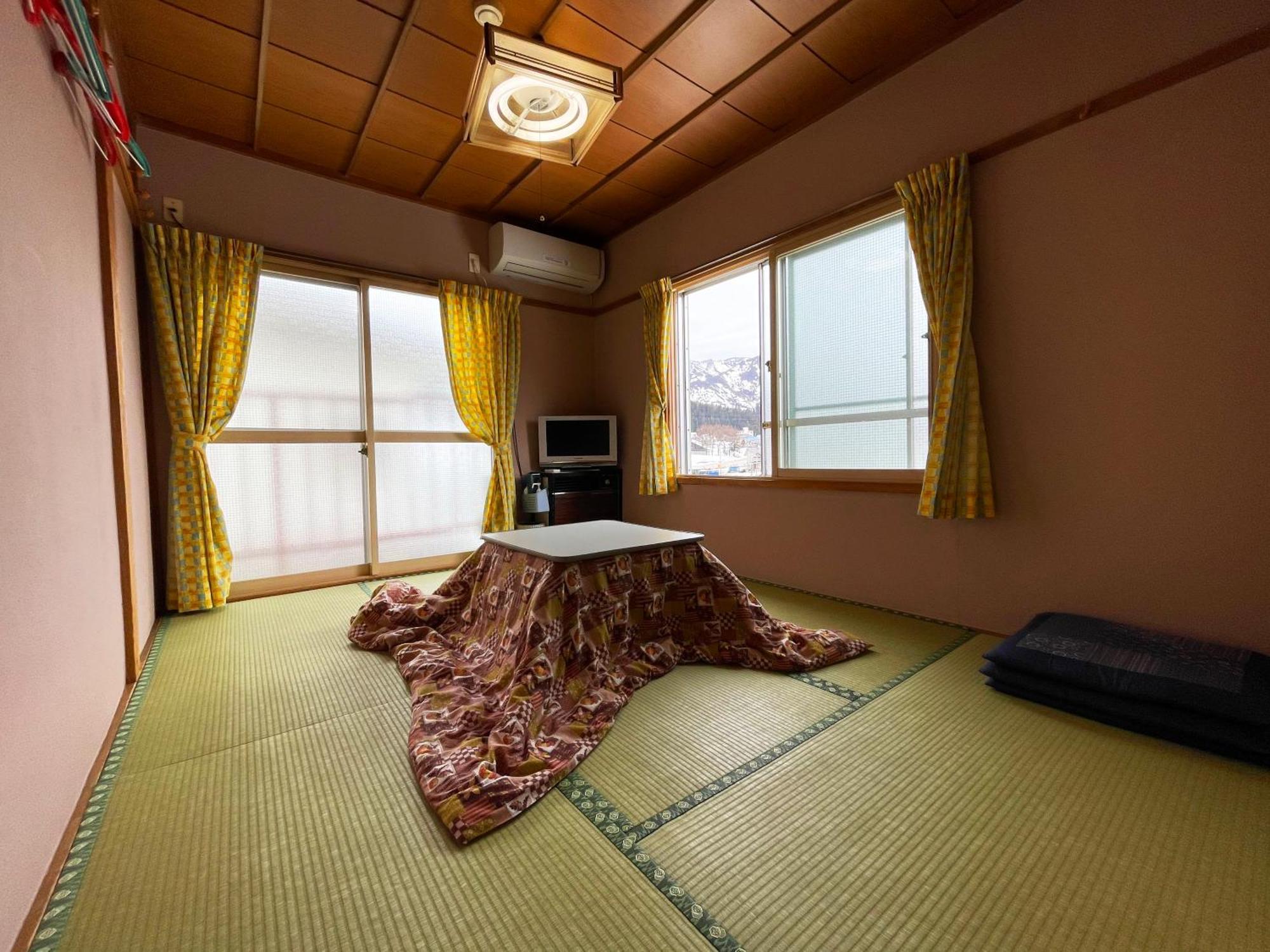 Hotel Mistral Minamiuonuma Exteriér fotografie
