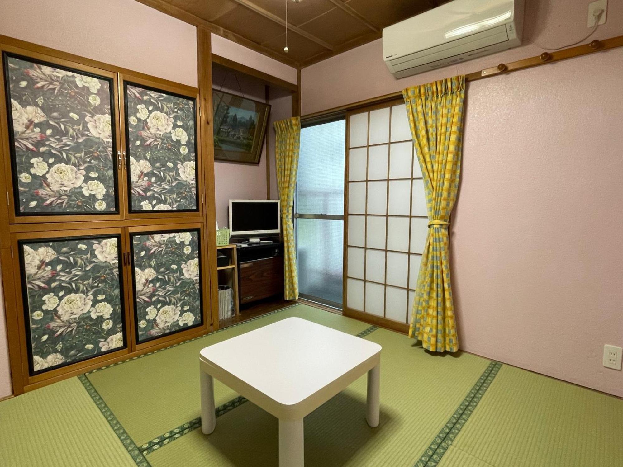 Hotel Mistral Minamiuonuma Exteriér fotografie